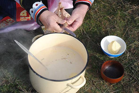 Калмыцкий чай: чем полезен легендарный напиток кочевников? | дары природы.су
