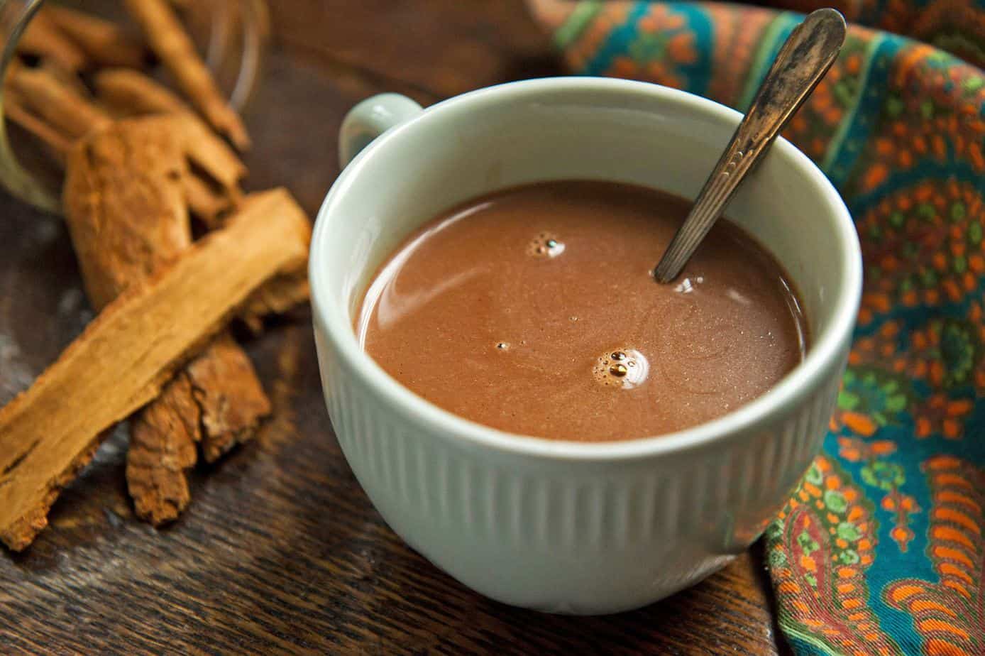 8 необычных рецептов горячего шоколада, перед которыми невозможно устоять