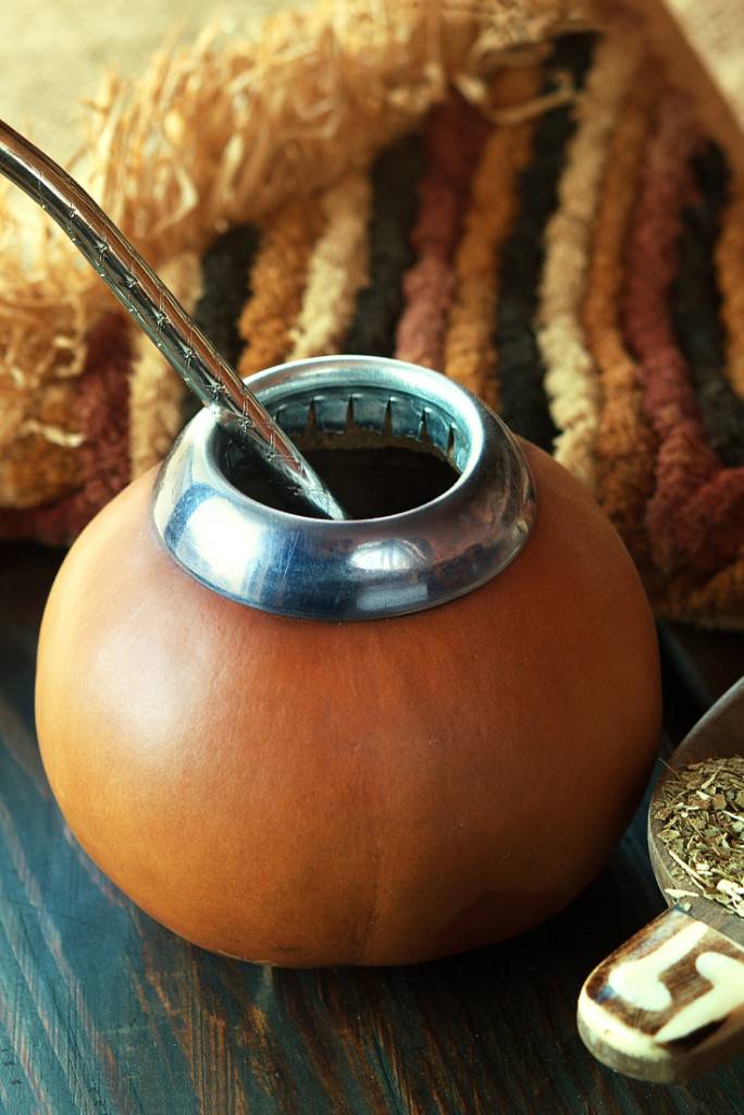 Калабас и бомбилья - посуда для заваривания чая мате