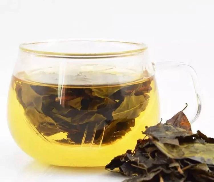 Зеленый байховый чай: польза и вред, виды, изготовители