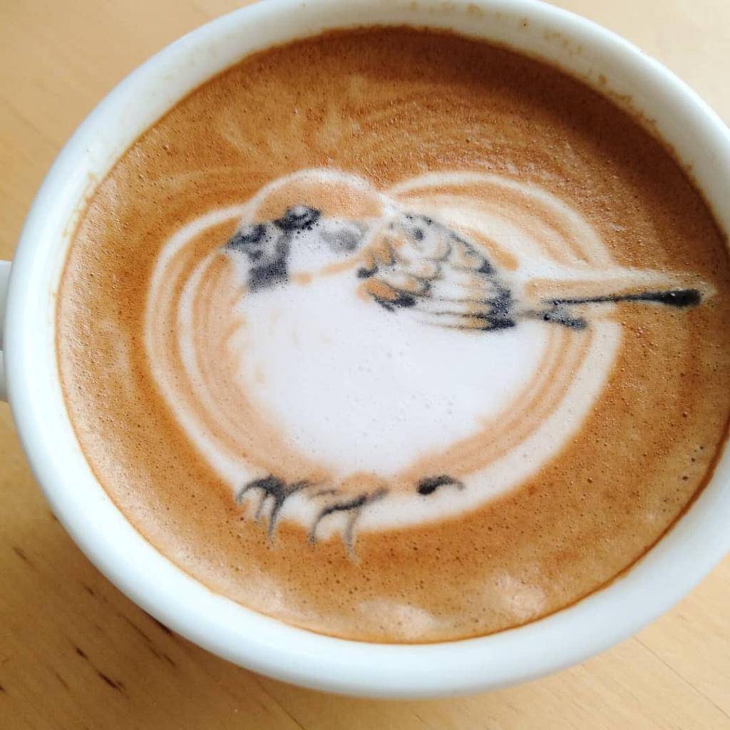 Как правильно рисовать на кофе и подборка трафаретов для кофе