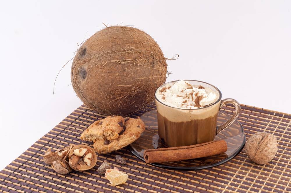 Кофе с кокосовым молоком – 5 рецептов приготовления для дома