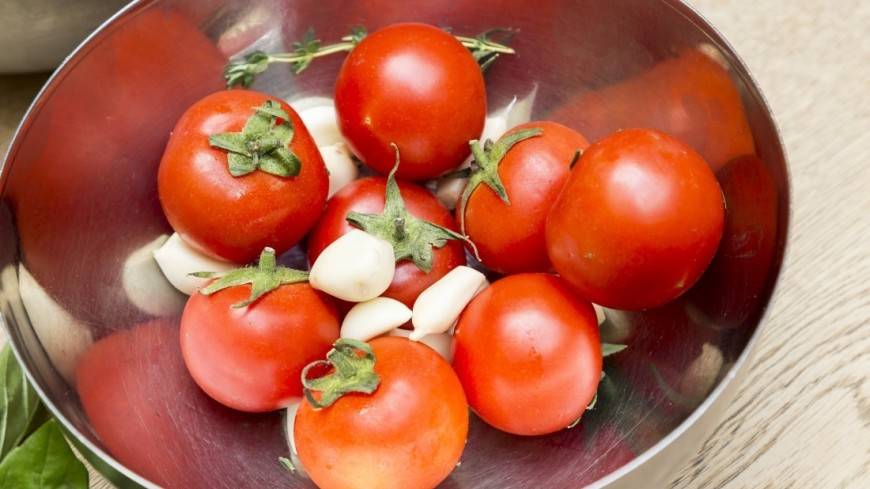 Рецепт настоя из листьев помидор: свойства и применение