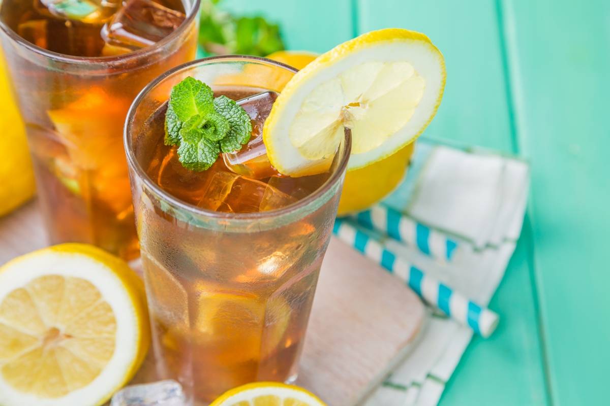 Как сделать холодный чай с лимоном в домашних условиях