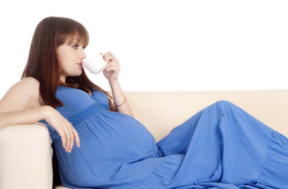 Зеленый чай при беременности: как правильно пить, чтобы не навредить