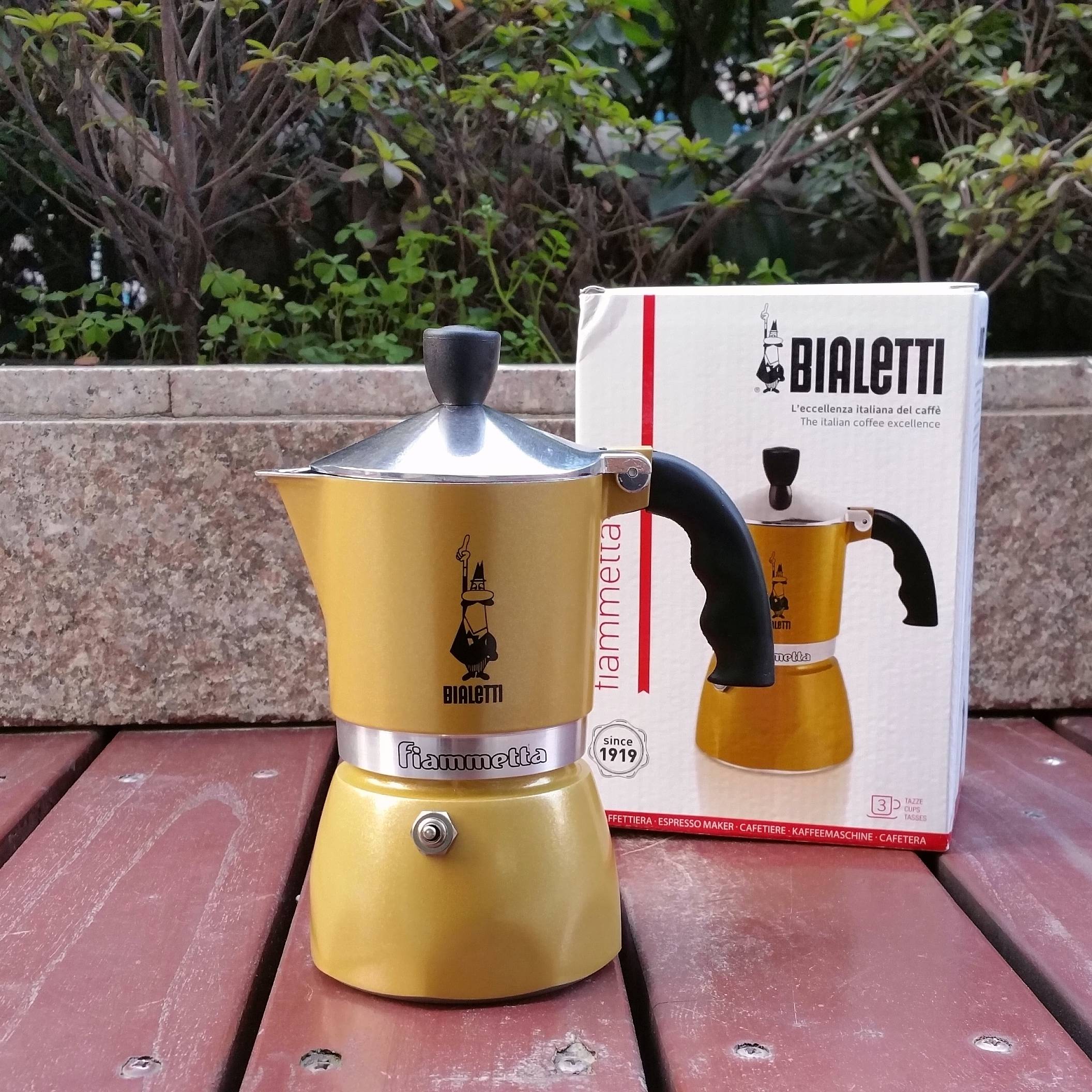 Гейзерная кофеварка bialetti