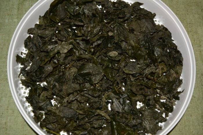 Чай из листьев смородины – польза и вред