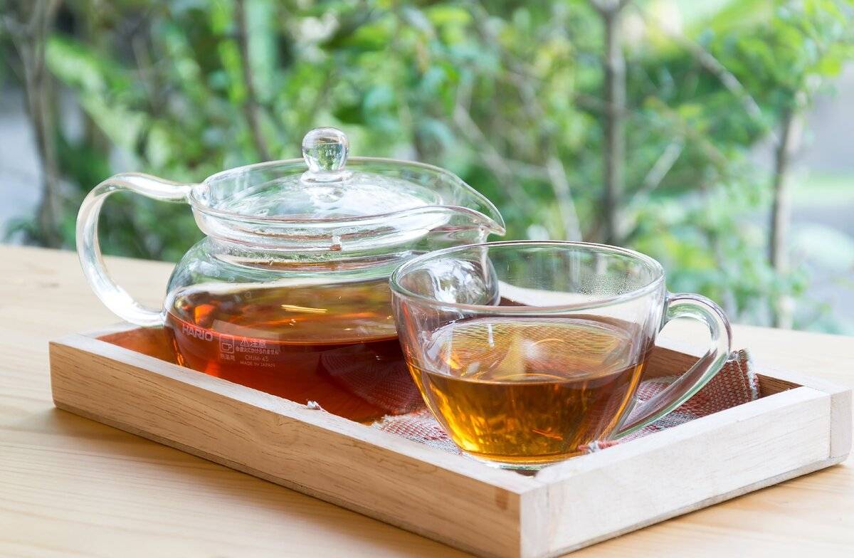 Почему зелёный чай следует пить в течение 15 минут после заваривания - умная