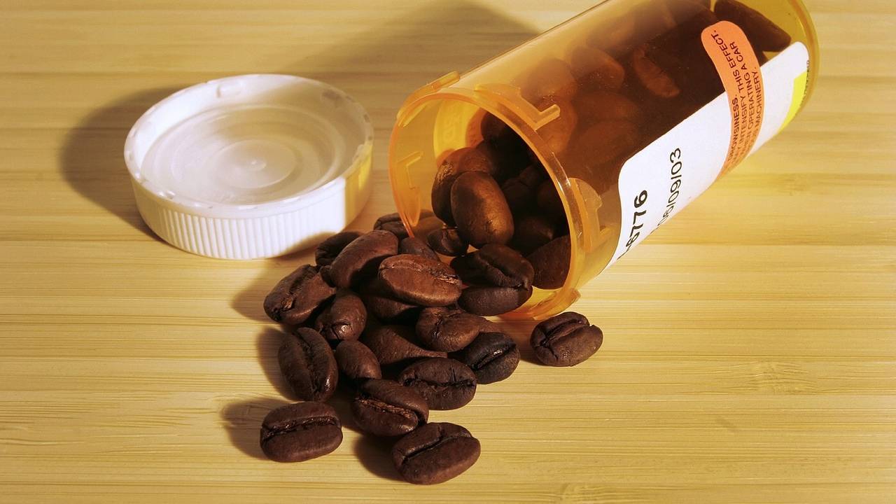 Кофе выводит из организма антибиотики так быстро, что они не успевают принести пользу