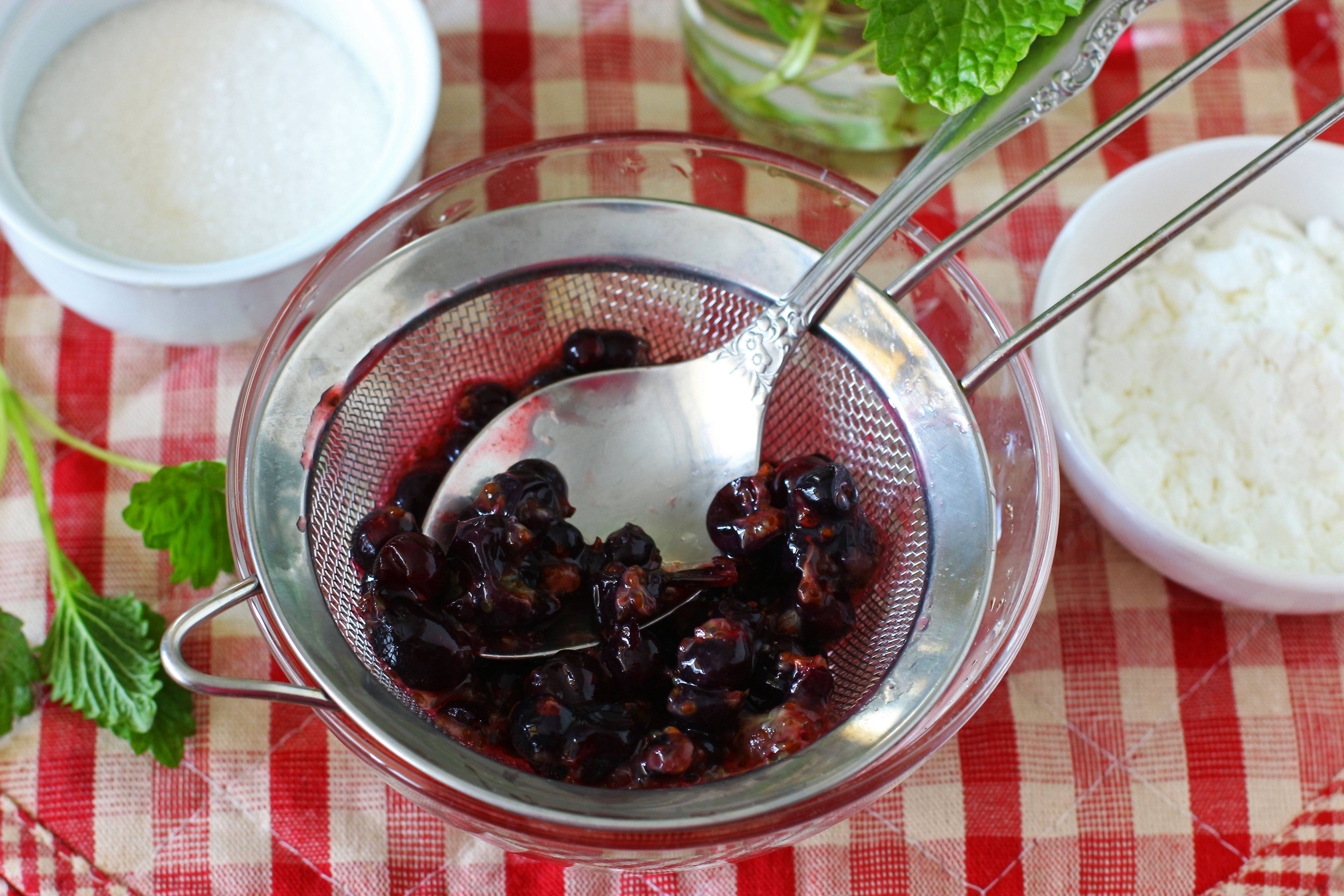 Кисель из черной и красной смородины (свежей или замороженной), рецепты приготовления с крахмалом