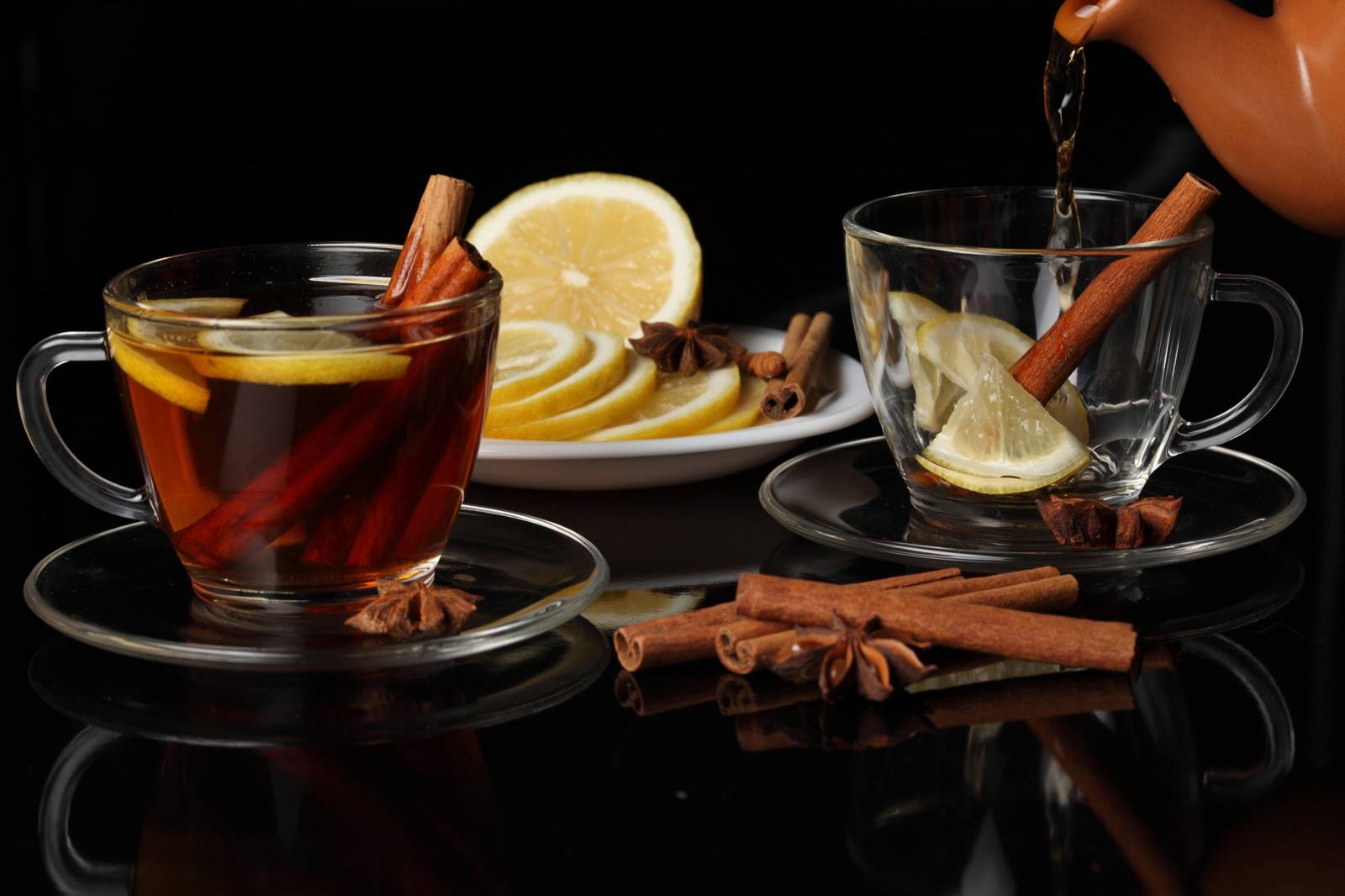 Чай с коньяком: польза и вред, рецепты, сколько добавлять и  как приготовить напиток с медом от простуды