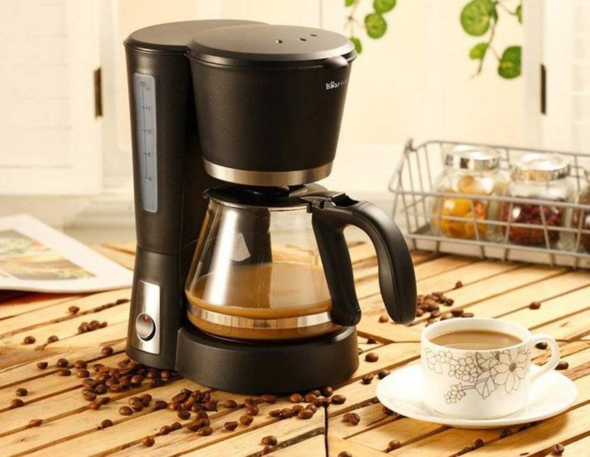 Рожковая кофеварка (кофемашина) для дома: выбор и применение