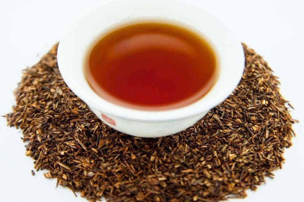Чай ройбуш — польза и вред, способы заваривания