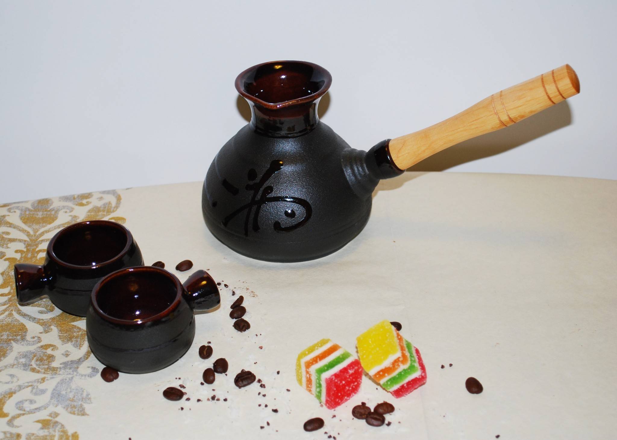 Что лучше: турка или гейзерная кофеварка? плюсы и минусы использования гейзерных кофеварок и турок для приготовления кофе
