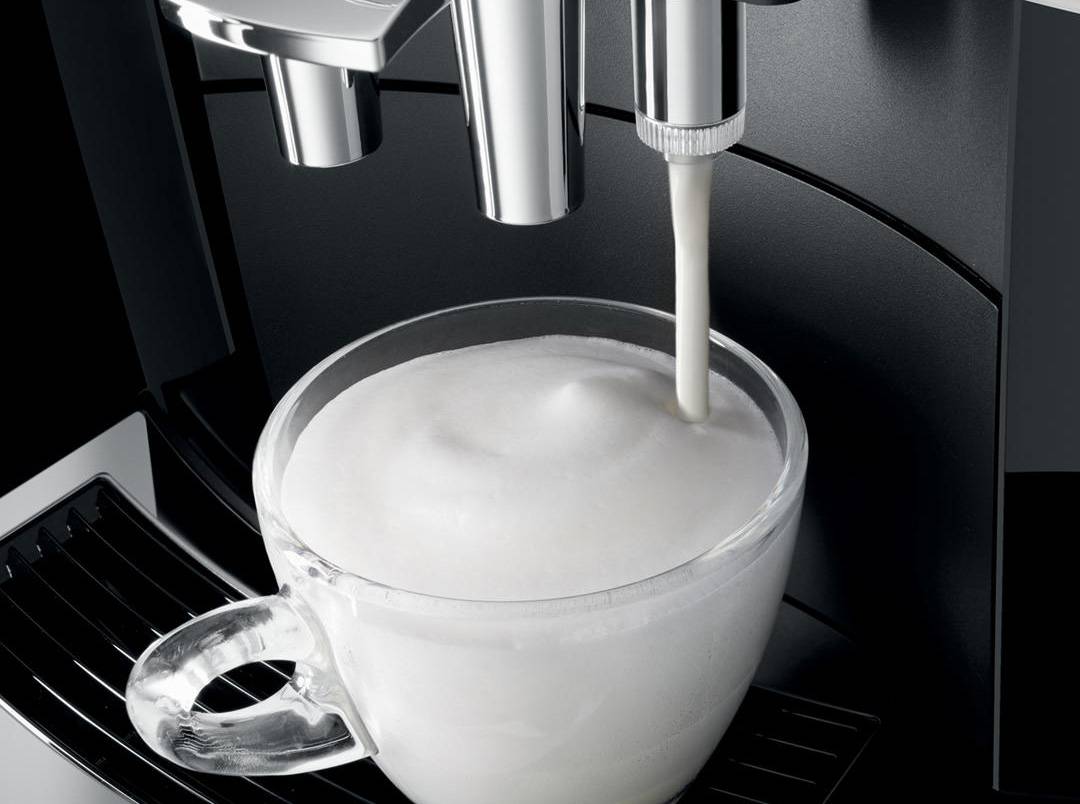 Приготовление капучино в кофемашине — новая жизнь любимого кофе