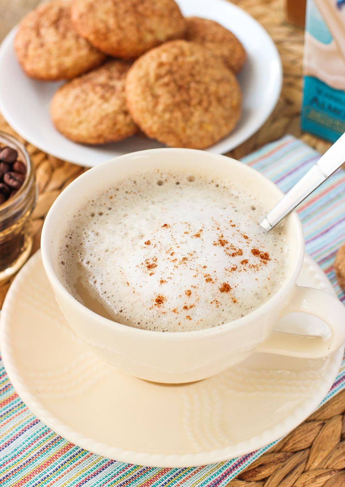 Как пить кофе с кокосовым молоком: польза и вред, отзывы
