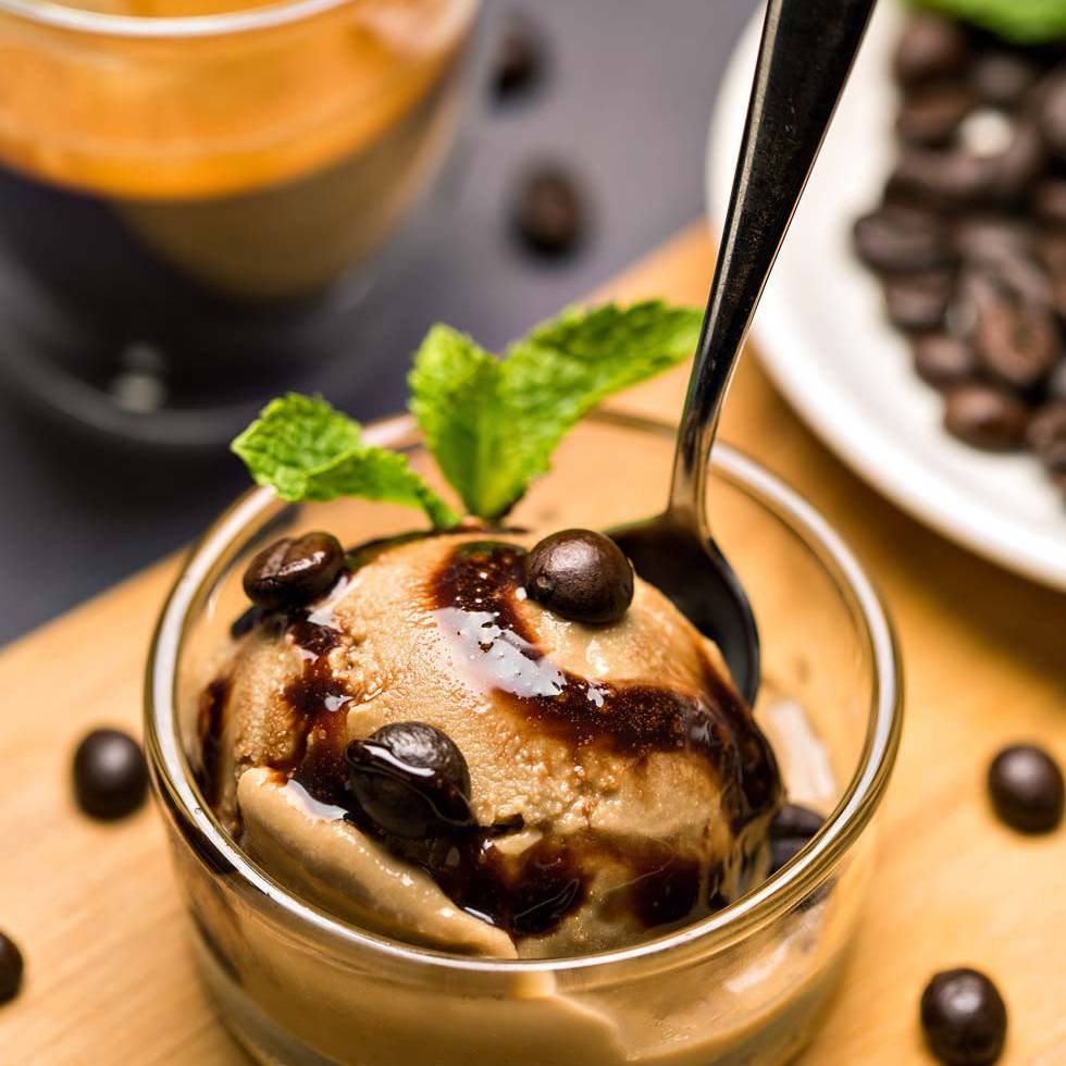 Аффогато – рецепт десерта на основе кофе и мороженого