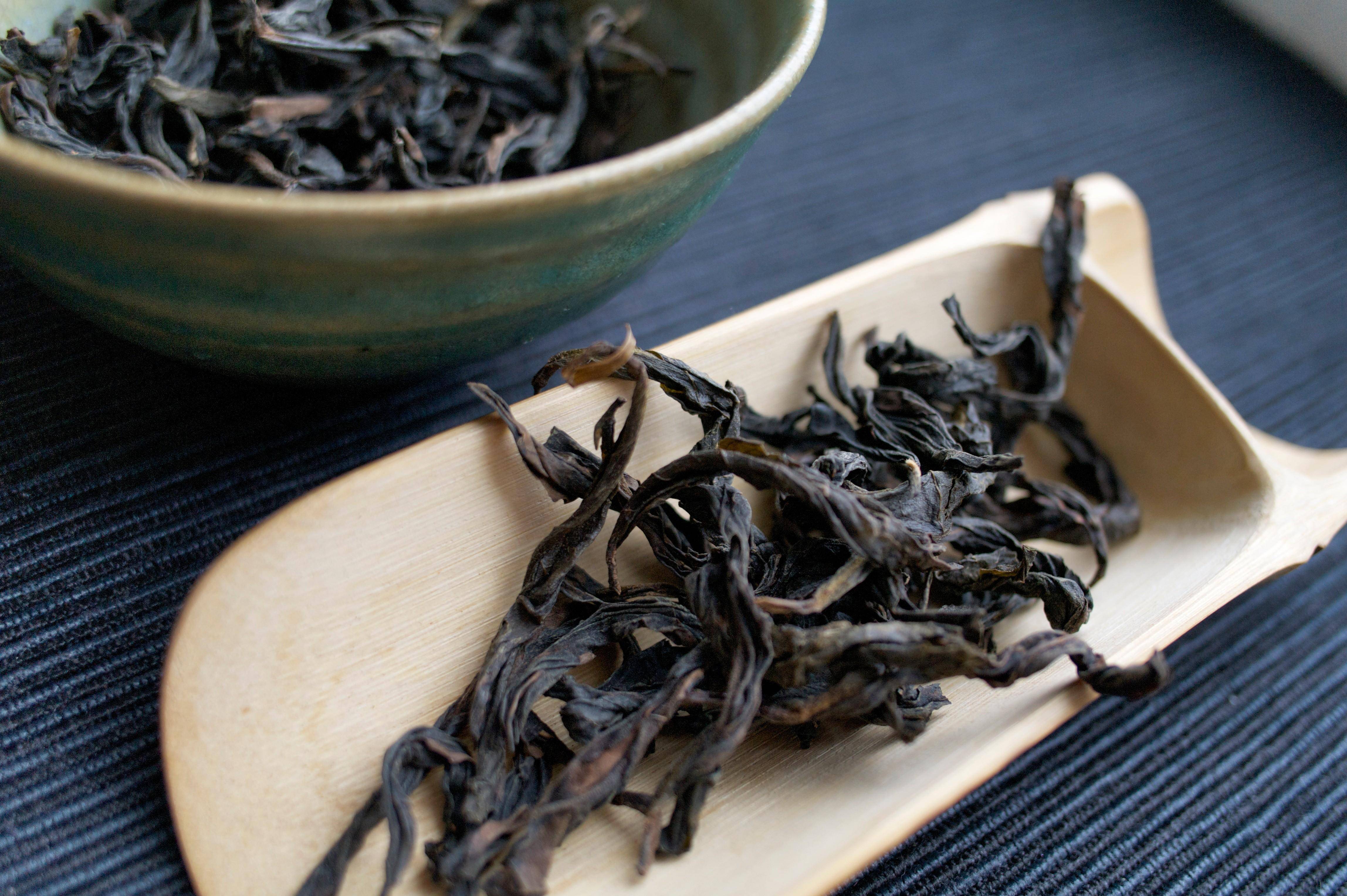 Да хун пао: как заваривать элитный чай, полезные свойства напитка