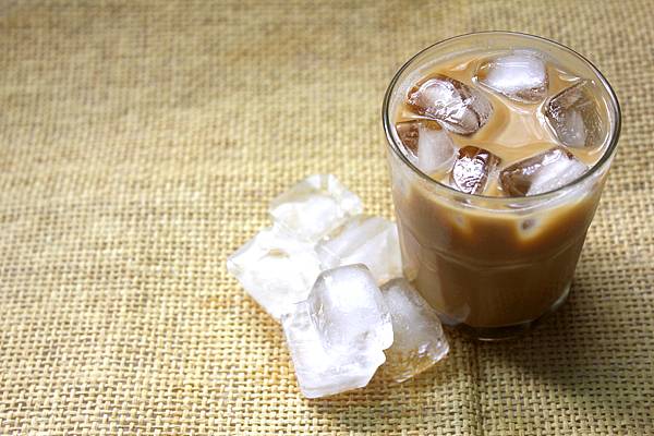 3 рецепта холодного кофе, который будет бодрить и освежать