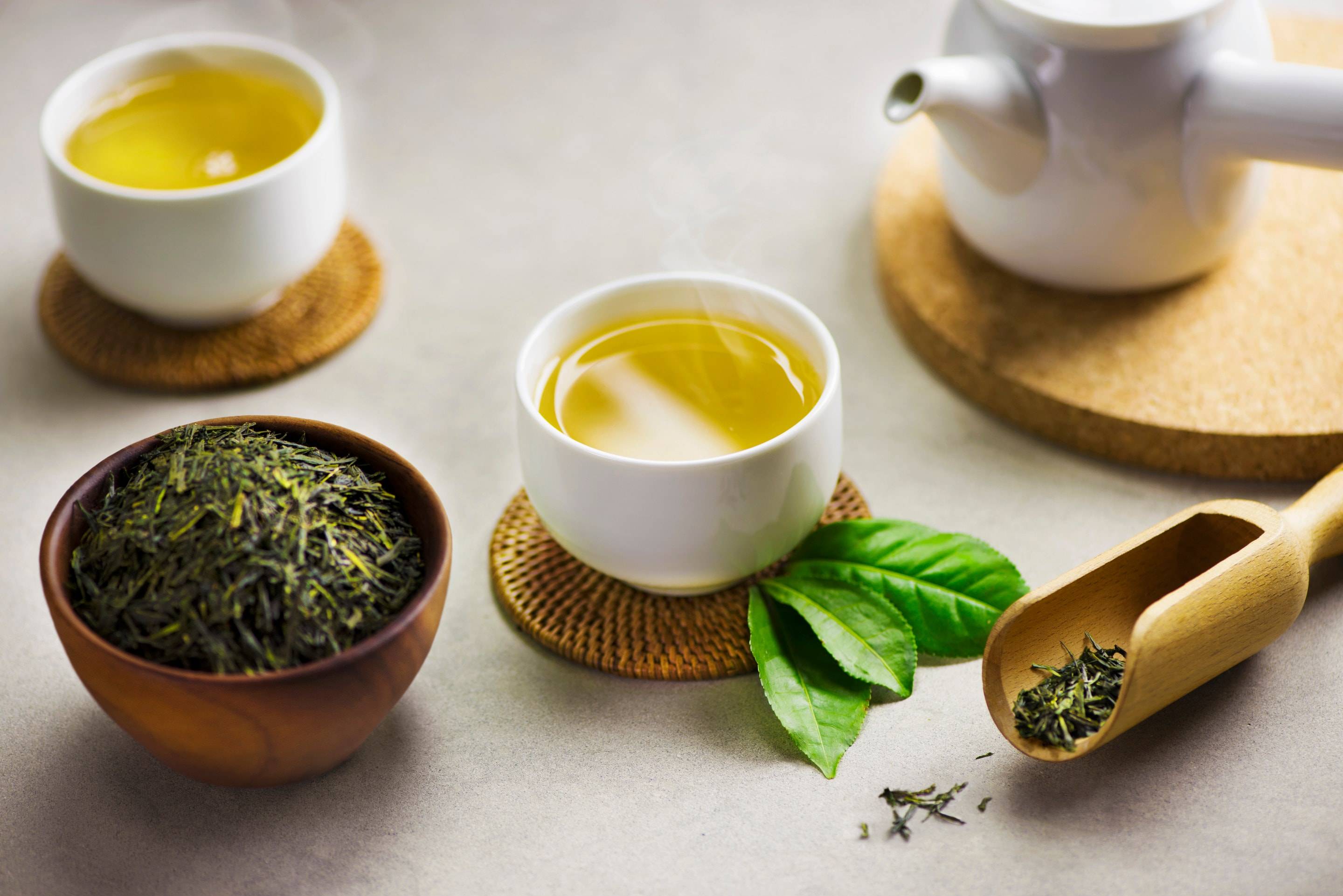 Зеленый чай для волос, или как остановить выпадение волос с помощью народных средств?