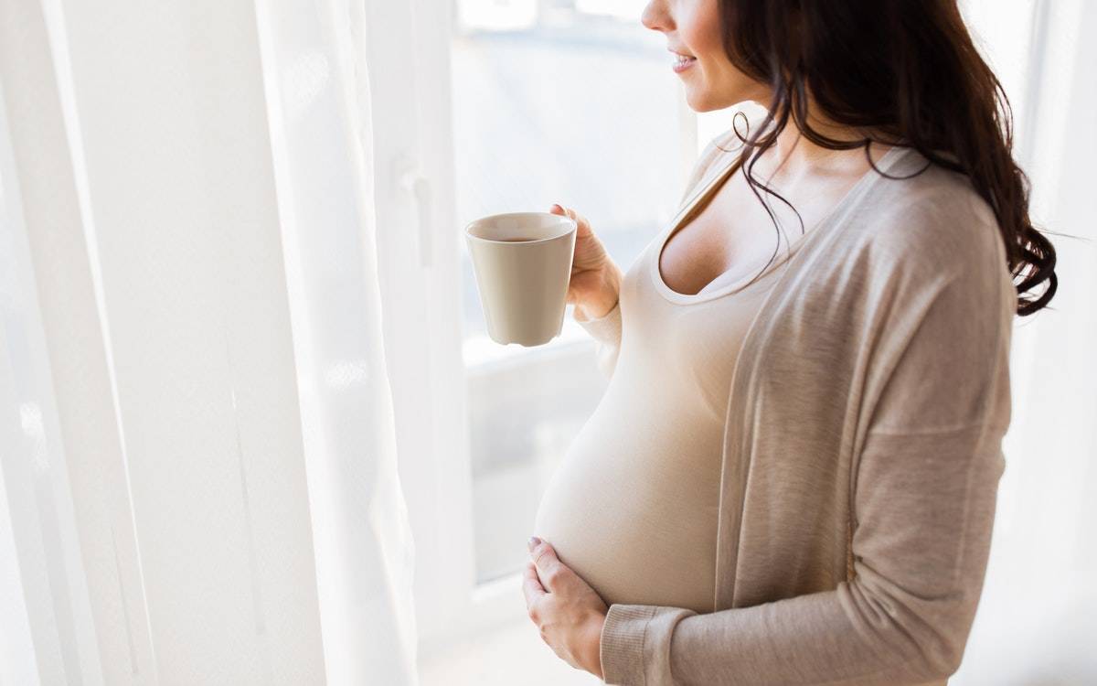 Можно ли беременным пить кофе? чем его можно заменить?