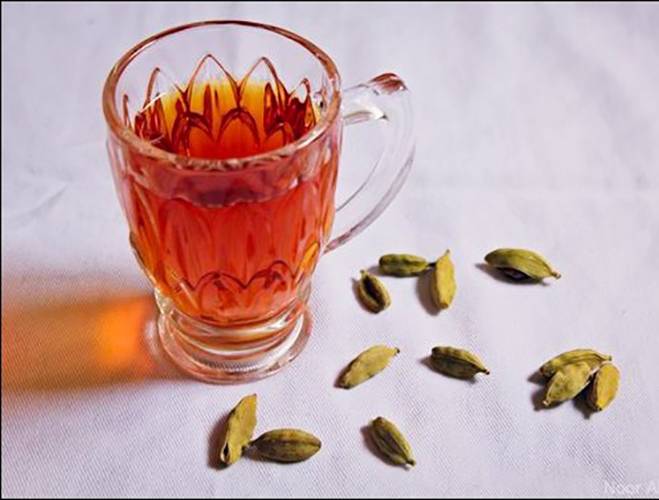 Чай с кардамоном: полезные свойства и противопоказания, рецепты