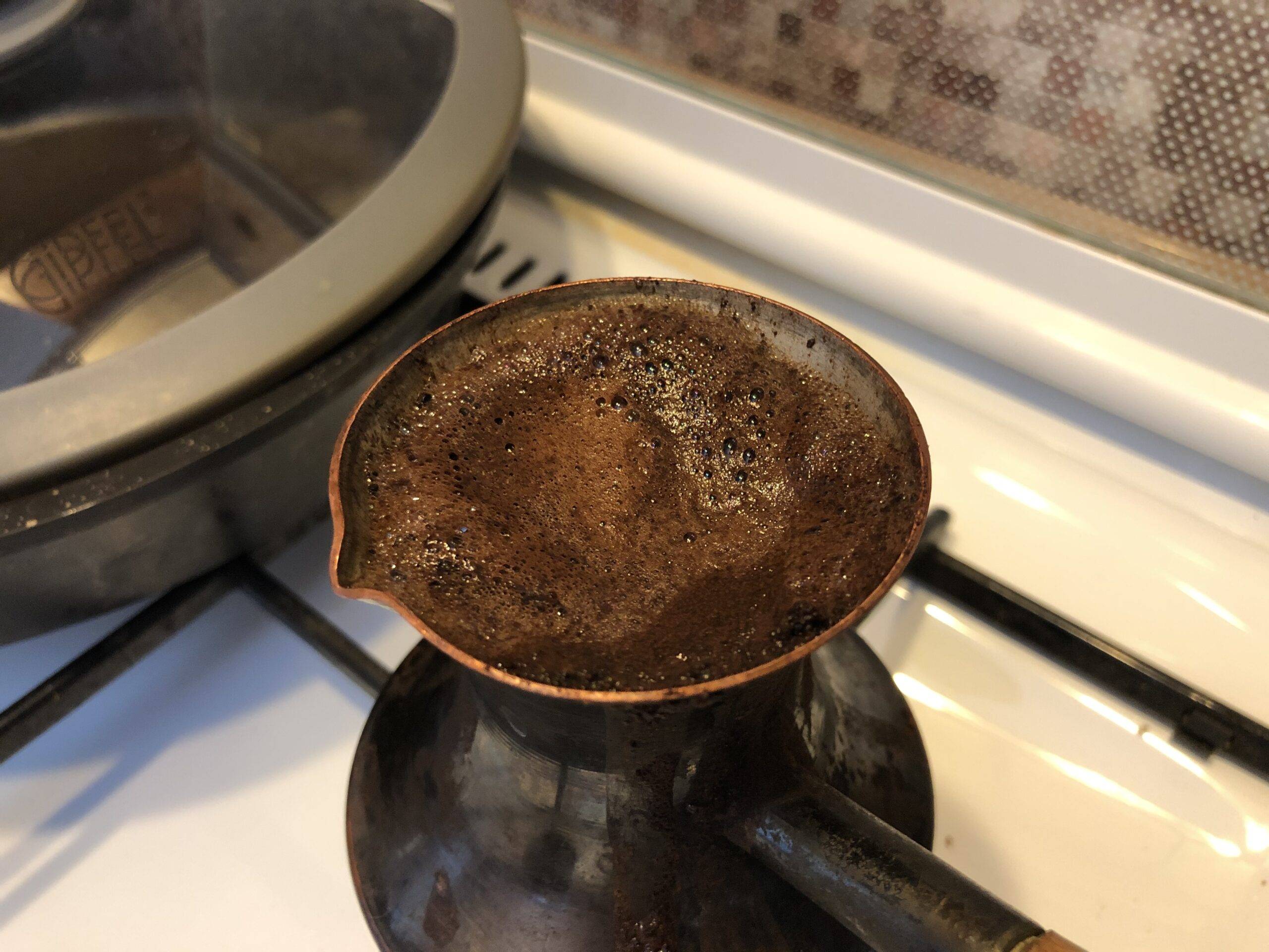 Как заварить в чашке молотый кофе