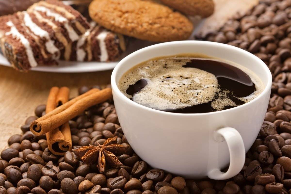 Чем заменить кофе: как называется заменитель, напитки для бодрости по утрам