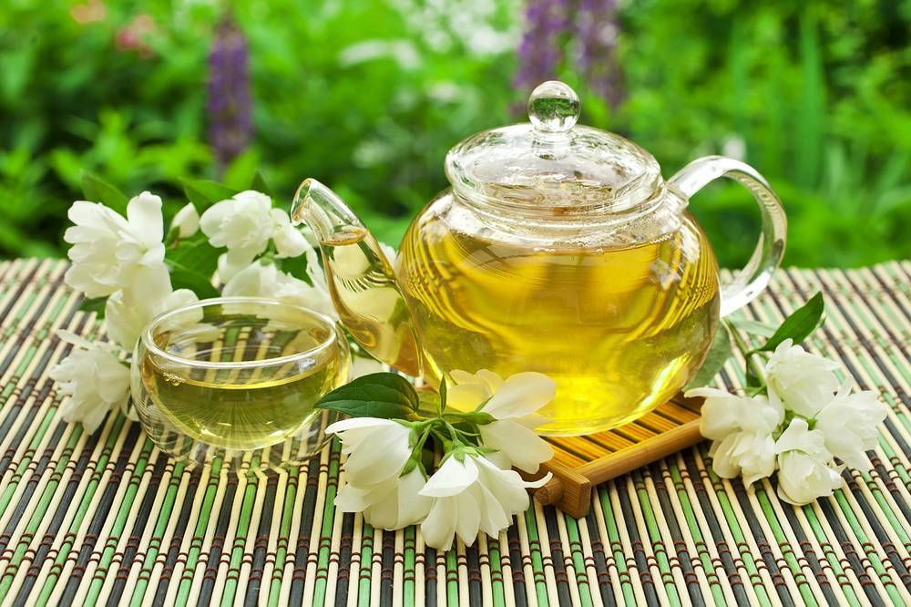 Полезные свойства зеленого чая с жасмином для женщин и мужчин