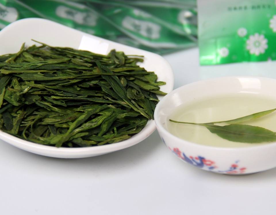 Чай лунцзин (колодец дракона): полезные свойства, заваривание