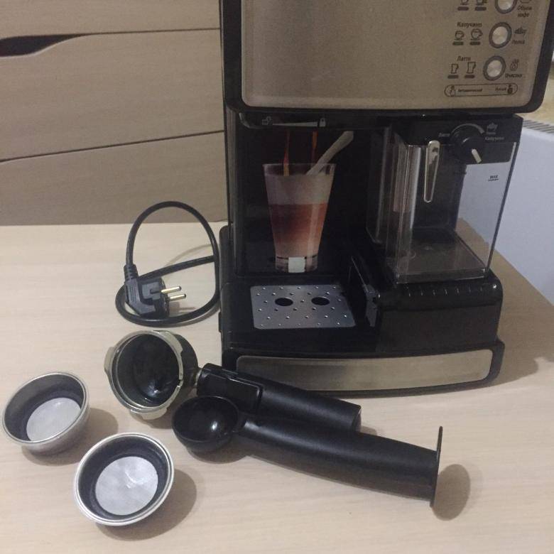 Новинка среди рожковых кофеварок с автоматическим капучинатором: vitek vt-1522 bk и её клоны redmond rcm-1511, garlyn l70 от эксперта