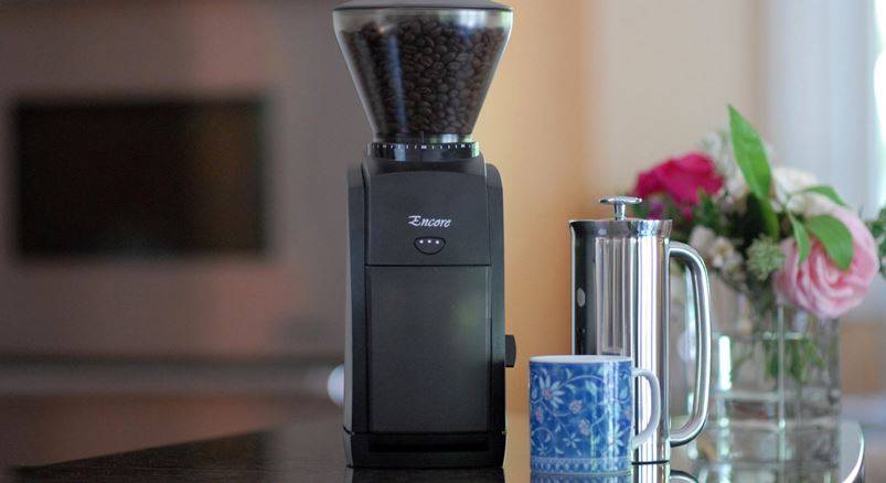 Как выбирать кофемолки для дома: оптимальная мощность, ручные или электрические