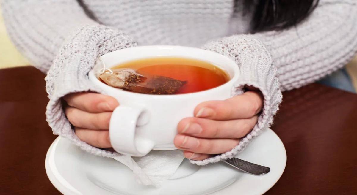 Почему нельзя пить горячий чай на морозе?