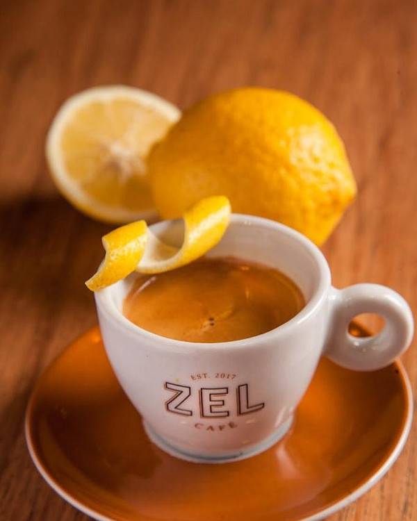 Польза и вред лимона с корицей в воде, чае, кофе – портал "стань лучше"