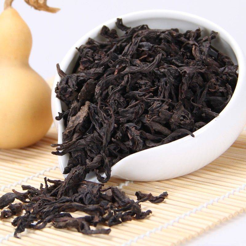 Об уникальном китайском чае – большой красный халат, о его свойствах и способах заваривания