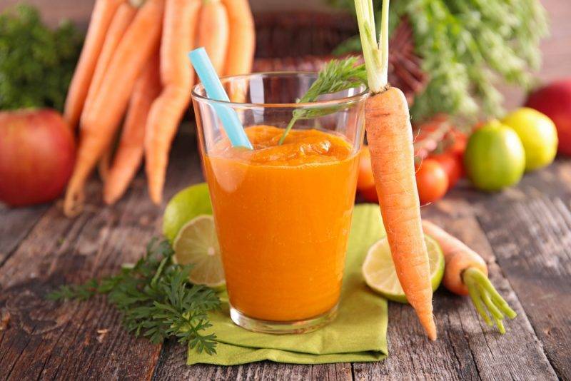 Смузи из моркови: готовим в блендере со свеклой и капустой, с апельсином и сельдереем, другие рецепты