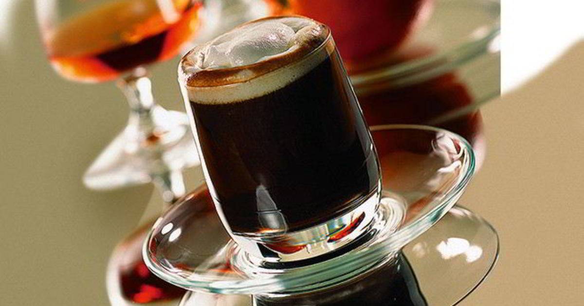 Рецепт кофе с коньяком: как пить в домашних условиях и действие на организм