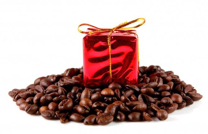 Что подарить кофеману: бюджетные и дорогие подарки