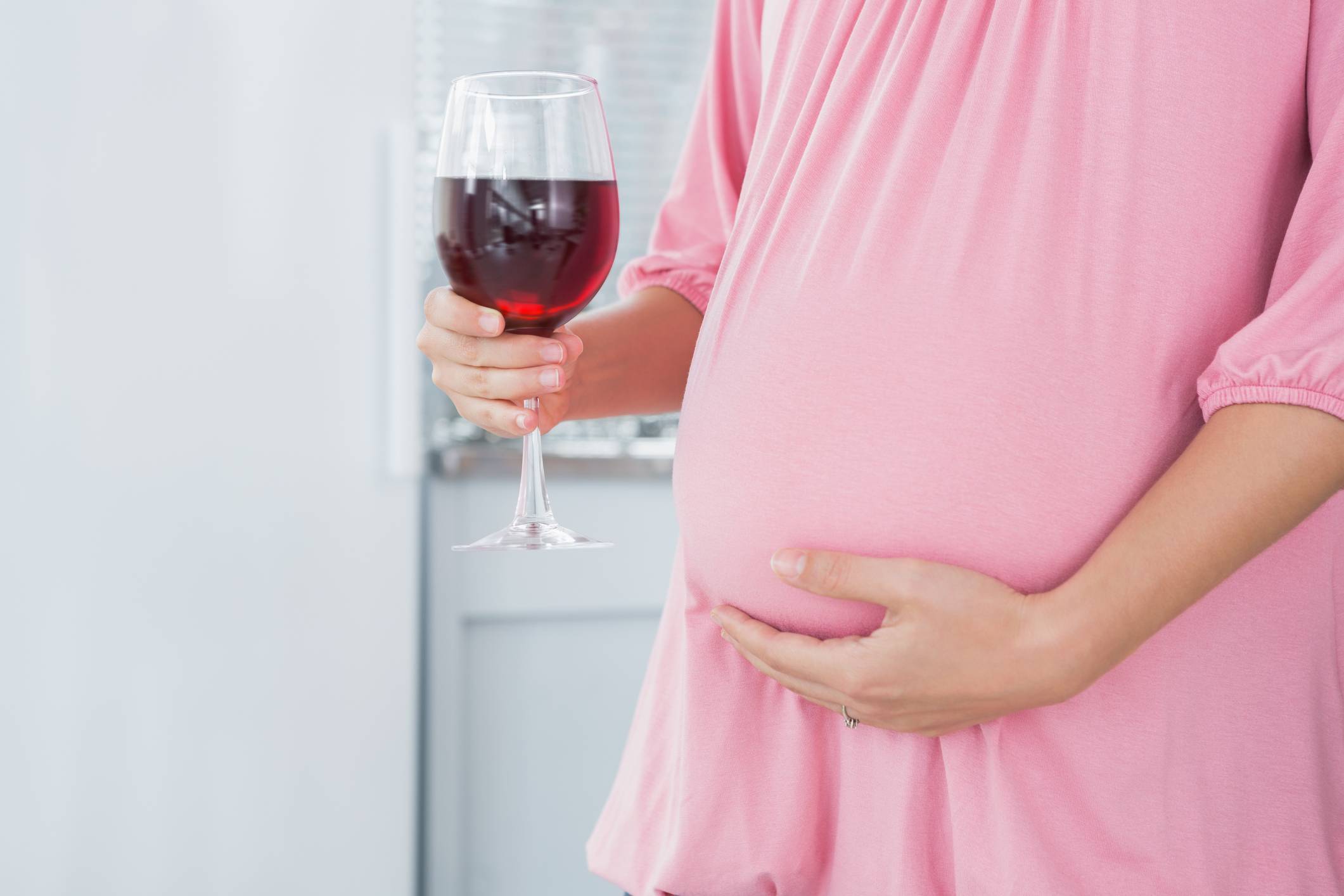 Кофе при беременности: в чём коварство напитка?