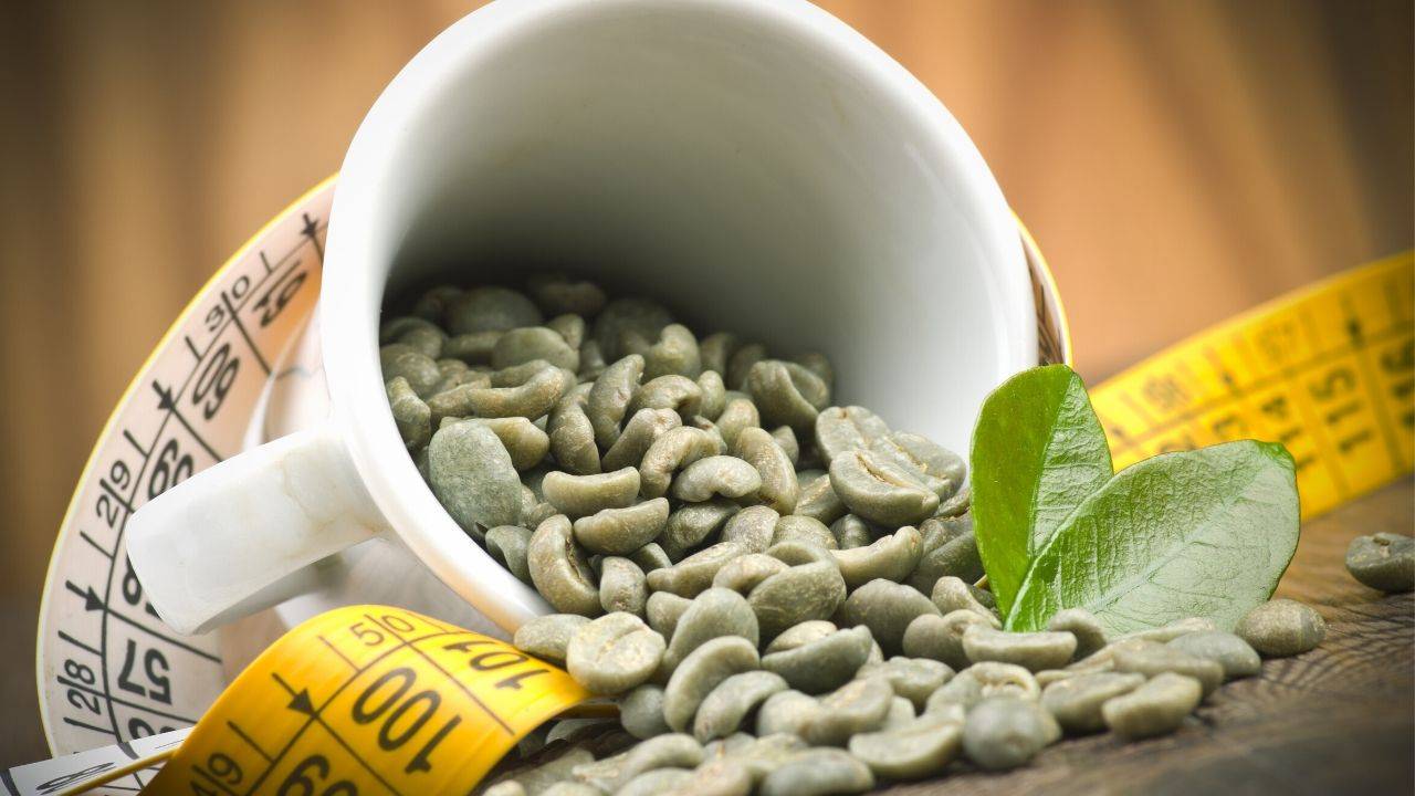 Зеленый кофе для похудения: полезные свойства зеленого кофе, роль зеленого кофе в борьбе с лишним весом, вред зеленого кофе 