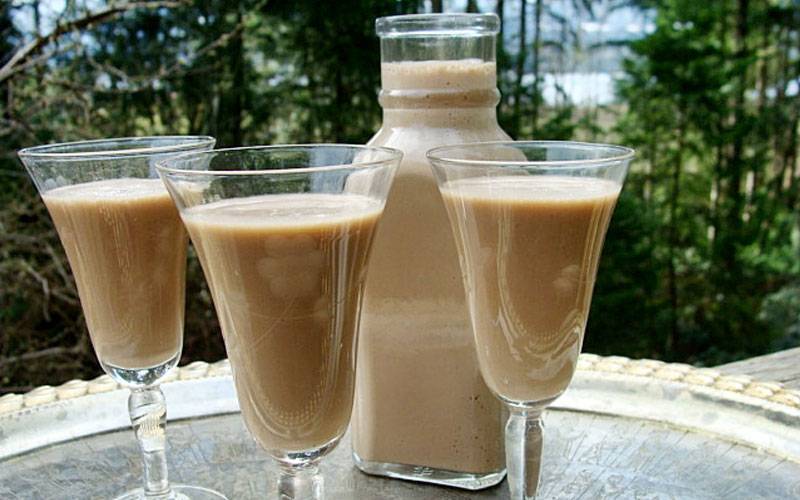 Кофе со сгущенным молоком – нектар с мягким и нежным вкусом — объясняем обстоятельно