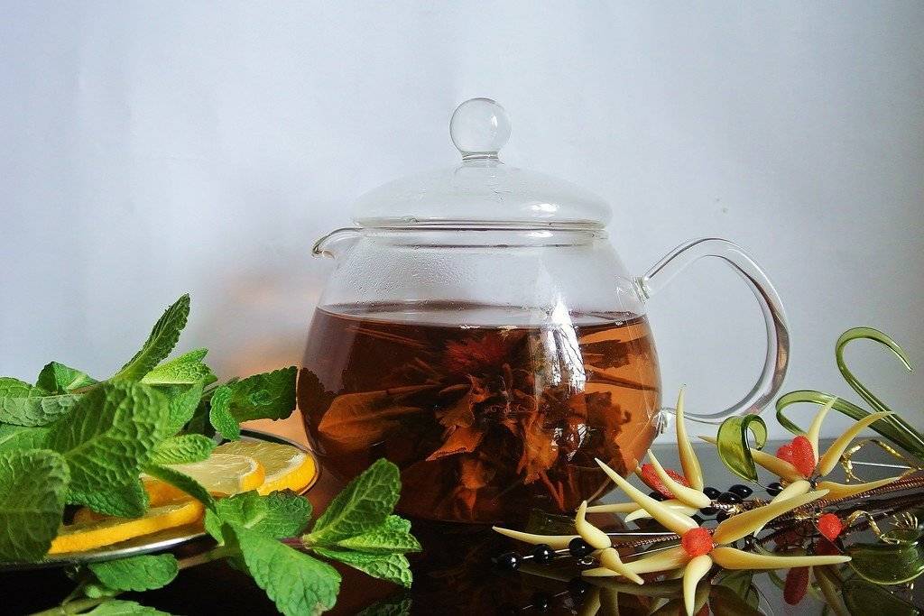 Чай из боярышника: при каких болезнях помогает, рецепты