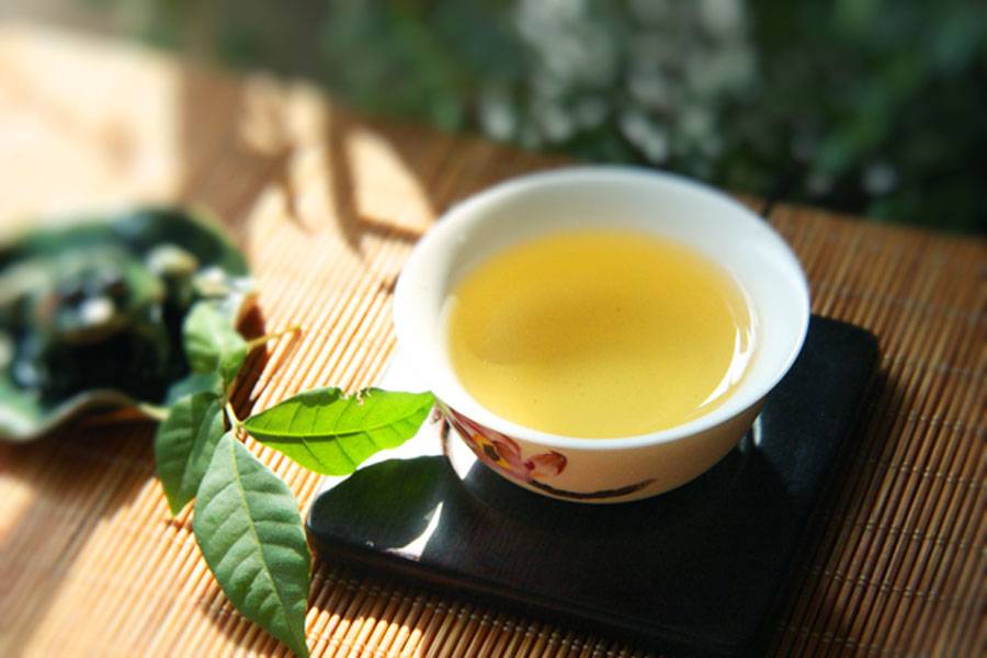 Зеленый чай молочный улун – польза и вред, правила заваривания