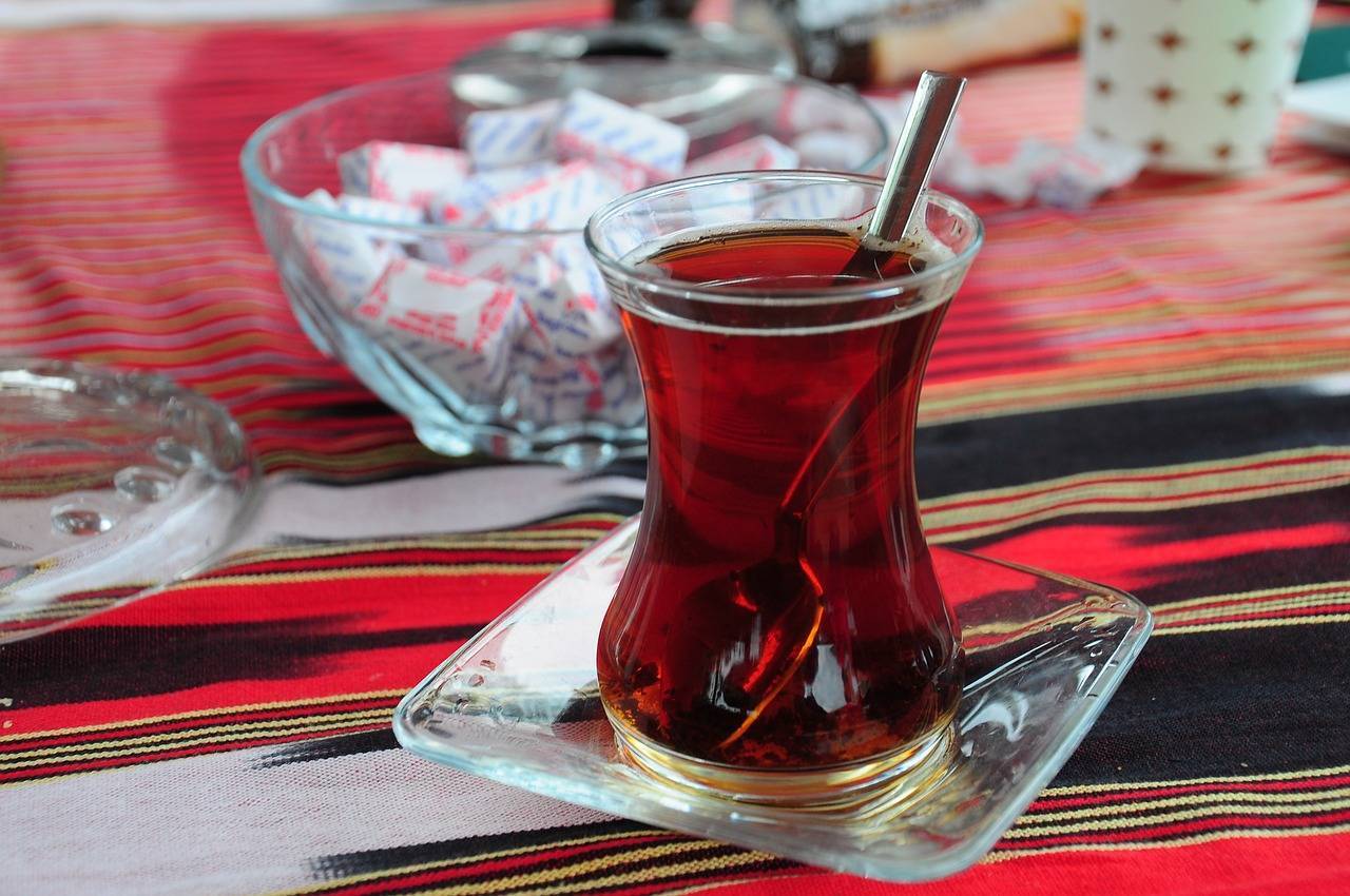 Чайная чашка турецкая: виды, особенности, как называются, из чего сделаны