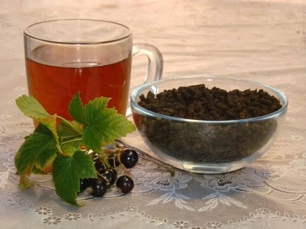 Малиновое варенье и чай при простуде и гриппе