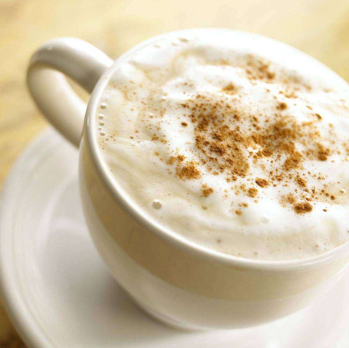 Дальгона-кофе — взбитый кофе с молоком