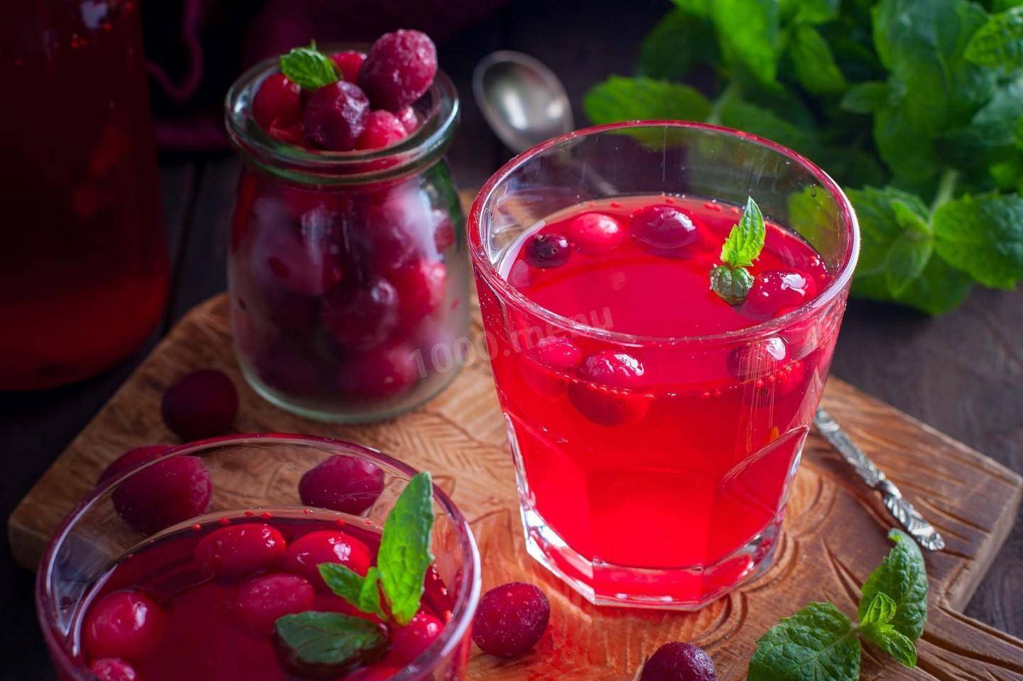 Клюквенный морс - рецепты из свежих или замороженных ягод и чем полезен напиток