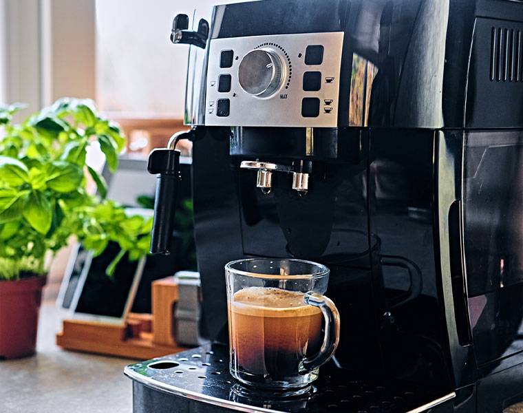 14 лучших кофемашин для дома - рейтинг 2021 года
