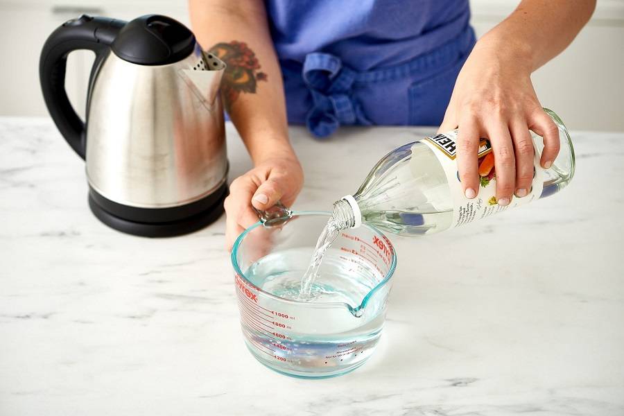 Как почистить чайник лимонной кислотой – различные методики и когда они уместны