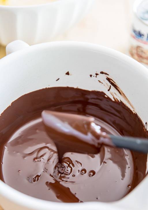 Шоколадная глазурь для торта из какао: пошаговые рецепты приготовления с разными ингредиентами + фото и видео